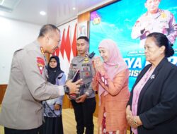 Dankorbrimob Polri Serahkan Tali Asih, Empat Nama Bhayangkara Diabadikan Jadi Fasilitas