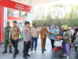Wakapolres Belitung Turun Langsung Monitor SPBU, Pastikan Pengisian BBM Berjalan Tertib dan Kondusif