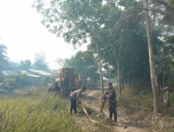 Kebakaran Lahan Kosong Seluas 1 Hektare di Air Seruk Berhasil Dipadamkan