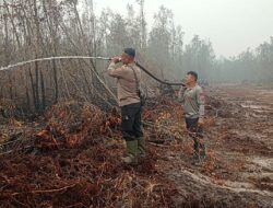 Satbrimob Polda Kalteng Optimalkan Pembasahan Lahan Pascakarhutla